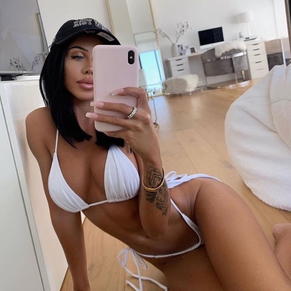 🆕Cheeky White Bikini ❤️✨ - Picture 8 of 12